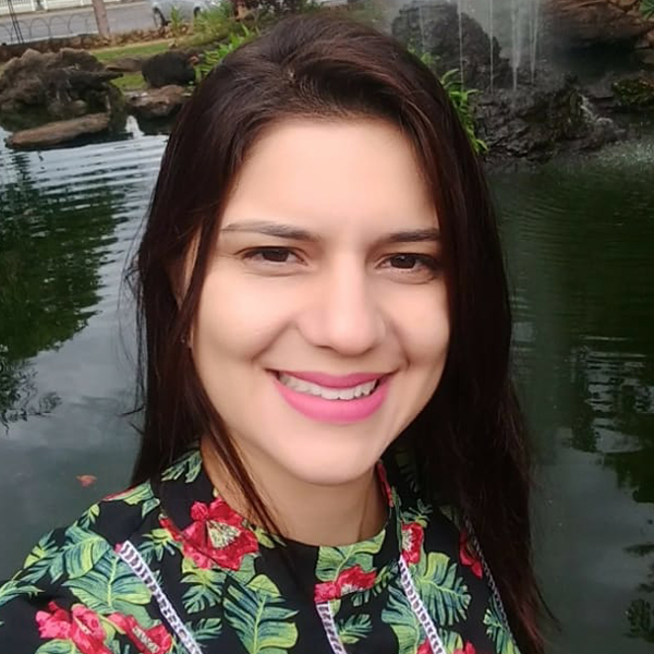 Jamily Lourenço